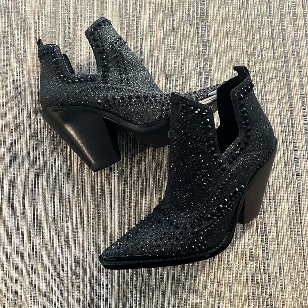 Gianni Bini Black Ankle Boots with Studded Detail - Picture 3 of 6